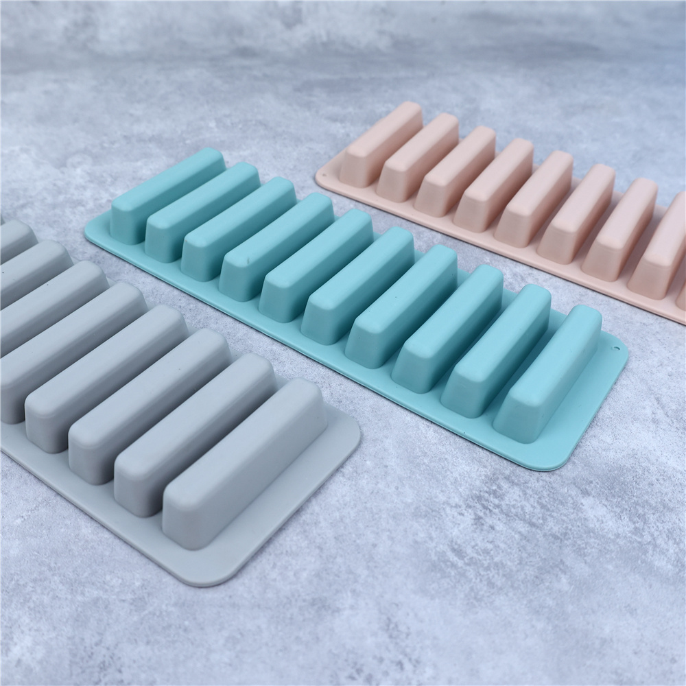 10 Gaten Siliconen Vormen Lang - Idli Steamer Mold recensie en prijs